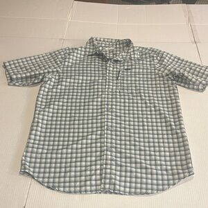 Columbia Sportswear light green and White Checkered Shirt short sleeve w pocket